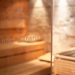 Traditionshotel Schwarzer Adler Отель