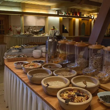 Hotel Traditionshotel Schwarzer Adler