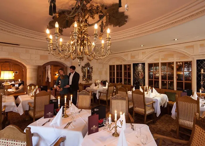 Traditionshotel Schwarzer Adler