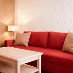 Traditionshotel Schwarzer Adler Hotel Tannheim
