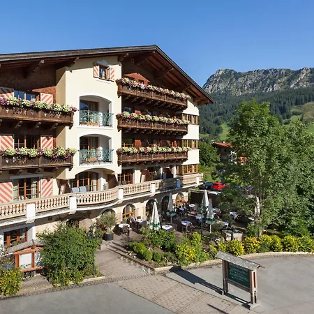 Traditionshotel Schwarzer Adler Hotel Tannheim