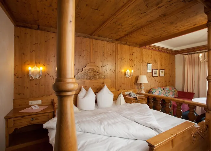 Traditionshotel Schwarzer Adler Hotel 4*