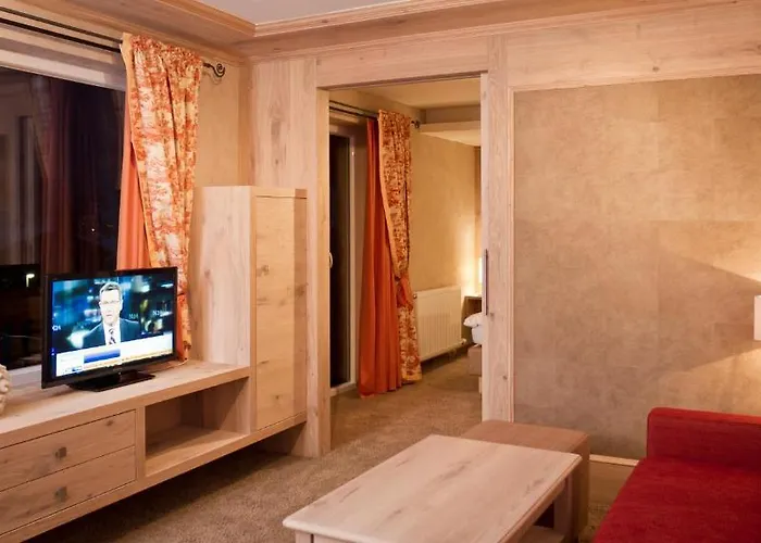 Traditionshotel Schwarzer Adler 4* Tannheim